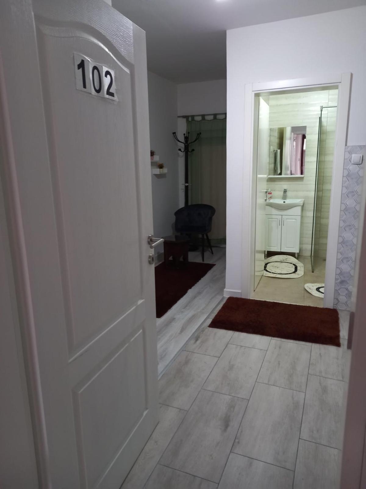 Apartman Nena 102 Мостар Екстериор снимка